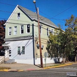273 Maple Ave, Wallington, NJ, 07057