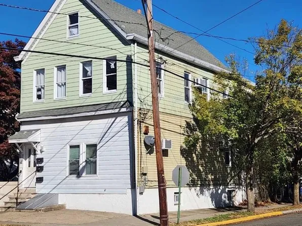 273 Maple Ave, Wallington, NJ 07057