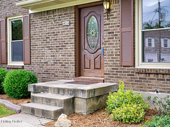 3rd image of 10216 Westwego Pl