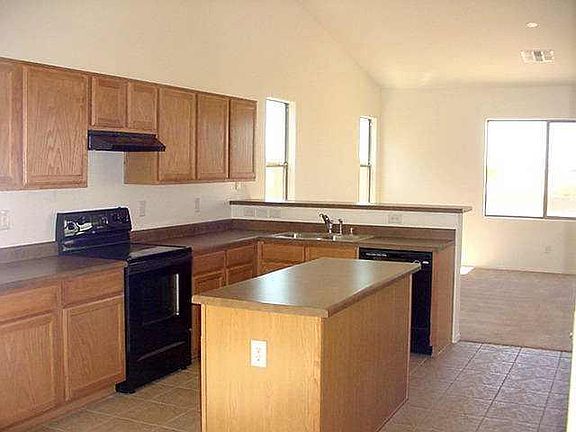 3rd image of 1548 E CASSIA ---->BONUS->>$1000 Court
