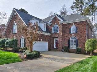 18517 Dembridge Dr, Davidson, NC 28036