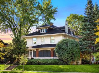 1404 Main St, La Crosse, WI 54601