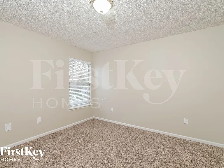 9515 Southbrook Dr — Photo 11