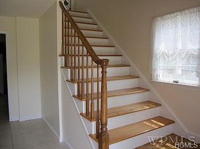3rd image of 174 Bell Rd
