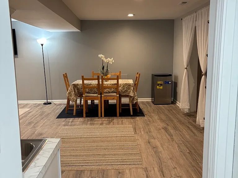 2604 Quincy Adams Dr — Photo 9