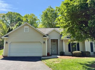 76 Fairway Oaks Dr, Hardy, VA 24101