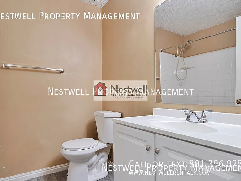 815 E Dusty Rock Pl — Photo 21