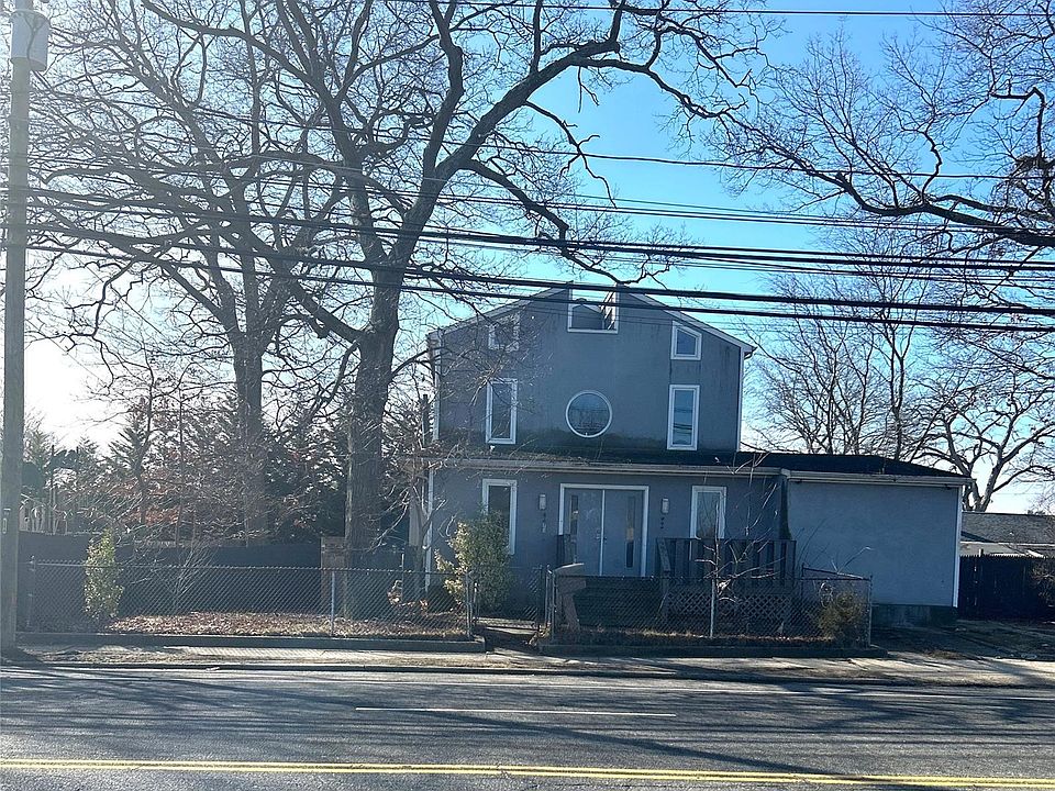 1st image of 90 Jerusalem Avenue
