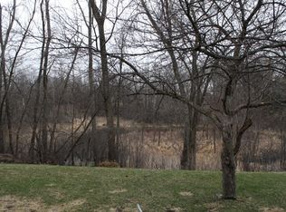 15271 Lesley Ln, Eden Prairie, MN 55346