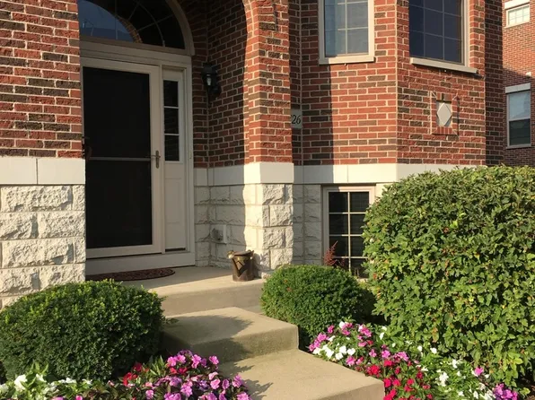 27W726 Hodges Way, Winfield, IL 60190