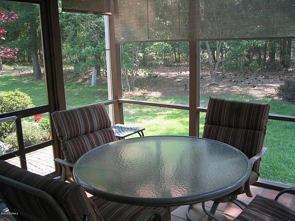 3rd image of 270 Bonnet Way SE