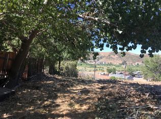Lowhill Dr, Lake Elizabeth, CA 93532