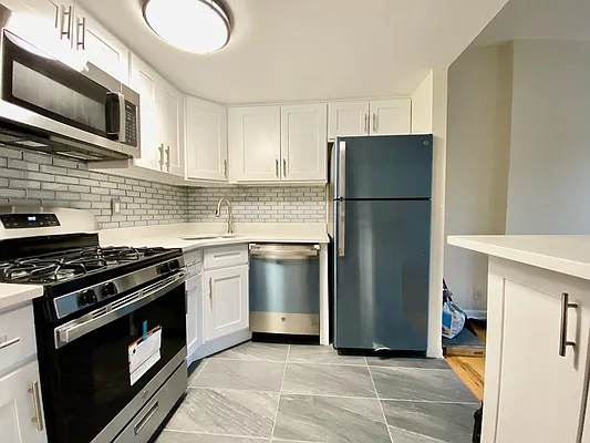 Rented by Living New York | media 2