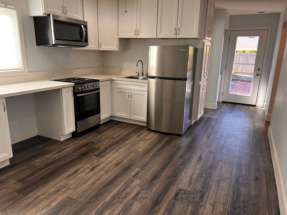 1st image of 4960 34th St #4960