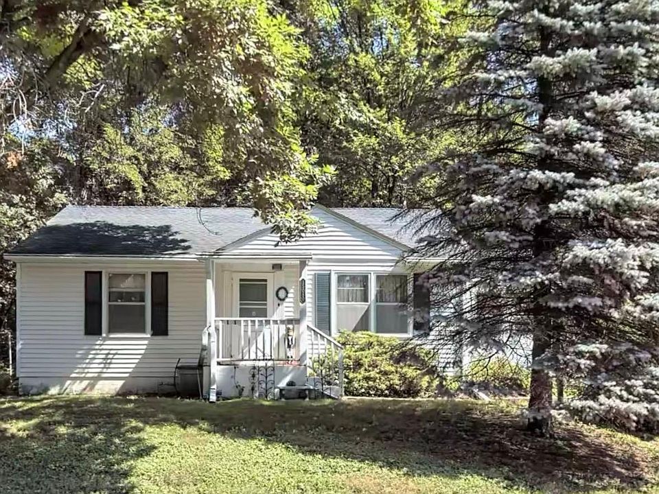 1st image of 15080 Boulder Way