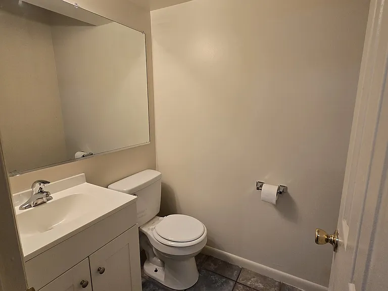 927 Anvil Rd — Photo 5