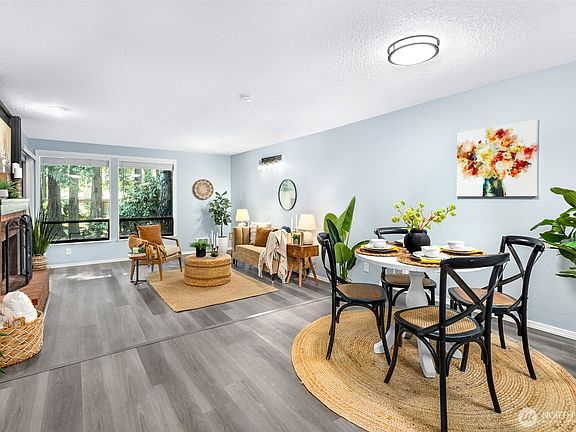 5th image of 19115 Ballinger Way NW #102