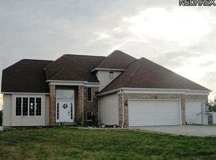 6596 Lake Rd, Medina, OH 44256