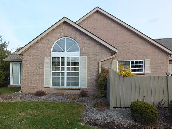 2nd image of 1313 Amberlea Dr W