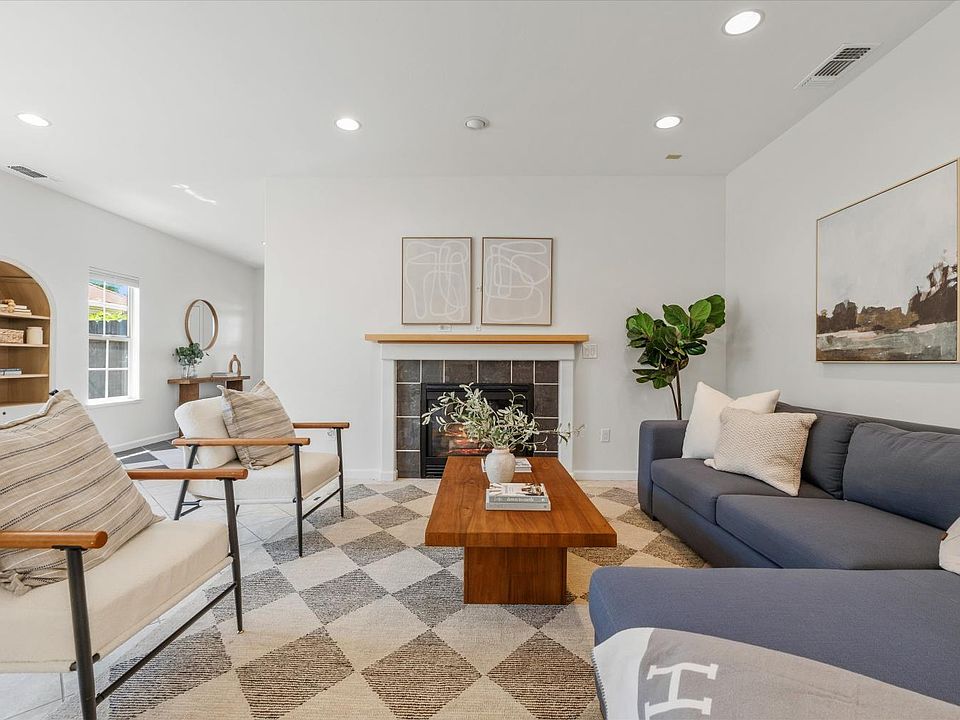 1st image of 2121 Perkins Way