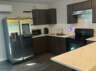 300 East Ave, Ballinger, TX 76821