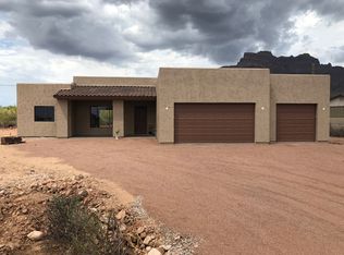 5926 E El Camino Quinto, Apache Junction, AZ 85119