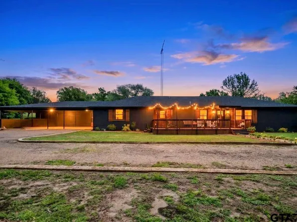 997 Vz County Road 4810, Ben Wheeler, TX 75754