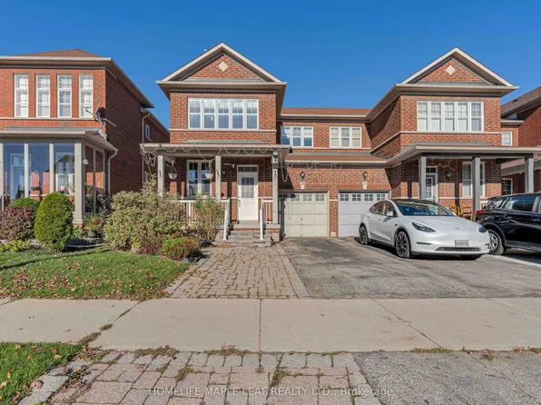 28 Vincent St, Brampton, ON L6R 0G8