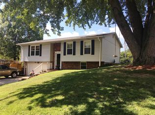 5206 Roach Rd, Alton, IL 62002