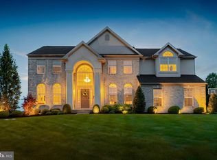101 Danton Ln, Mullica Hill, NJ 08062