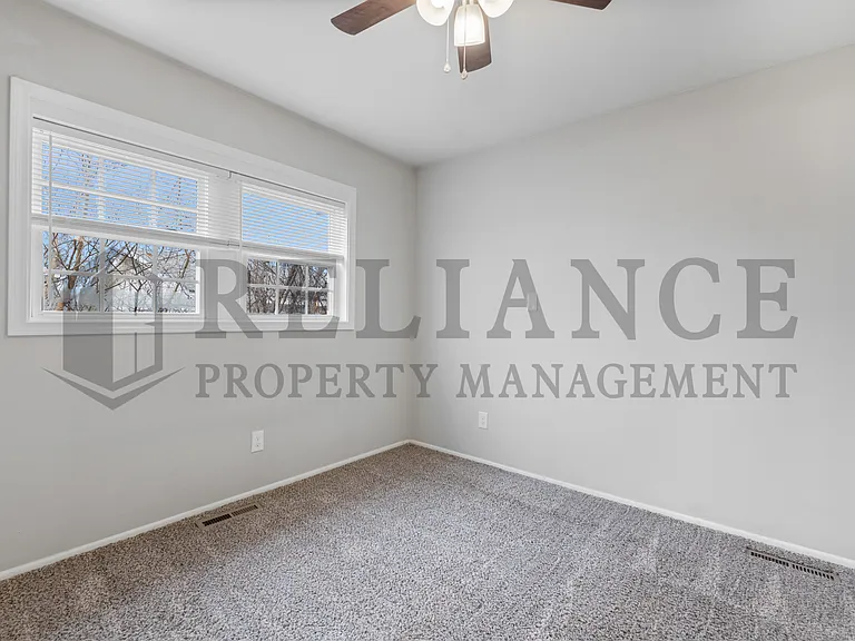 2722 N Holyoke St — Photo 23