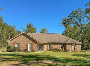 4244 Cal Steens Rd, Caledonia, MS 39740
