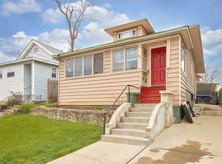 274 Gifford Pl, Elgin, IL 60120
