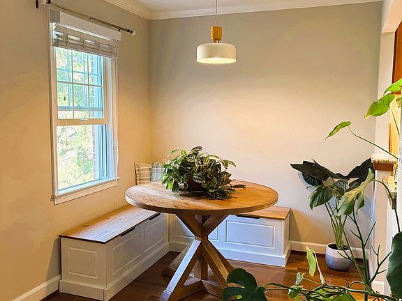 2nd image of 1109 N Pitt St APT 3C