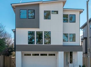 17821 NE 117th Ct, Redmond, WA 98052