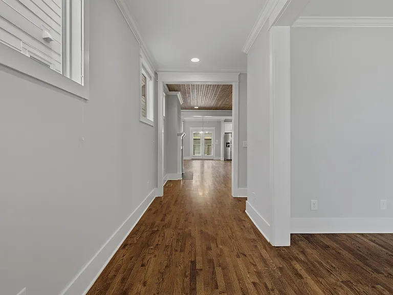 5413 Louisiana Ave — Photo 6