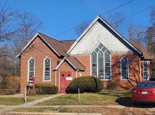 203 Highland Ave, Wayne, PA 19087