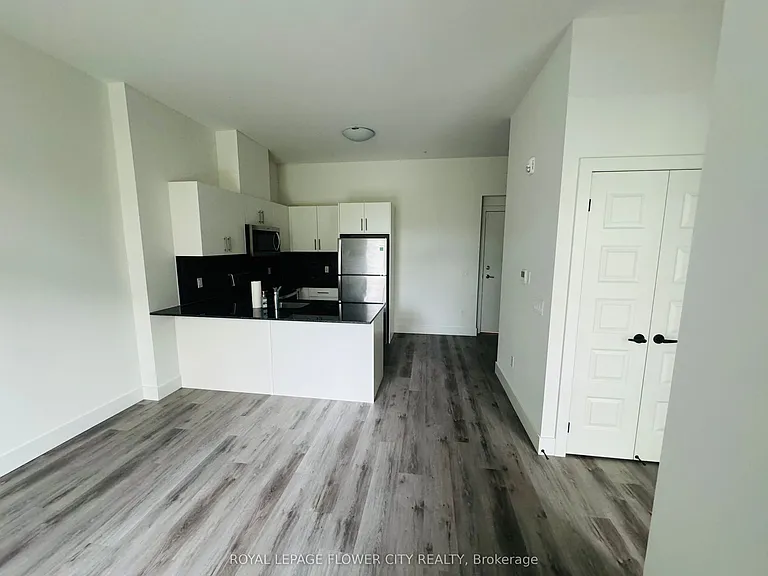 103 Roger St #108 — Photo 3