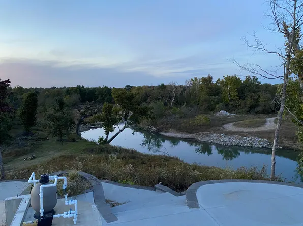 414 Lakeview Lane, Carl Junction, MO 64834
