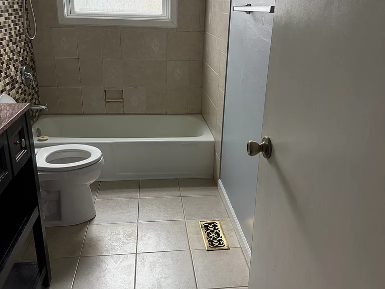 4906 SE Gladstone St — Photo 3
