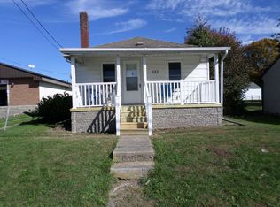 582 5th St NW, Carrollton, OH 44615