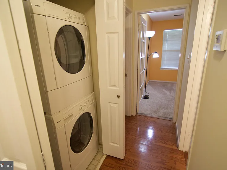7718B Lexton Pl #102 — Photo 19
