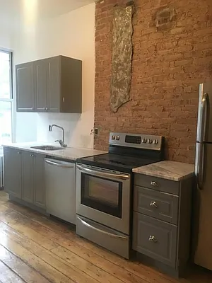 Rented by Dream Space Realty | media 24