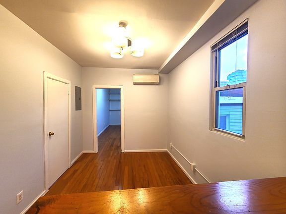 5th image of 150 21st St #3L