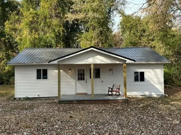 7621 Ash St N, Harrison, AR 72601