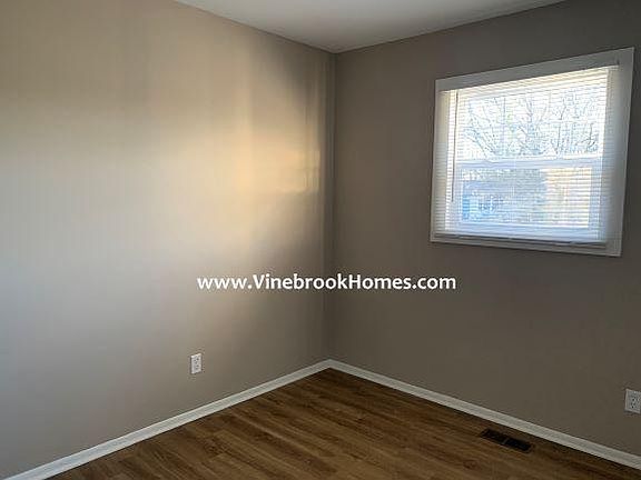 5th image of 2533 Beechcrest Dr