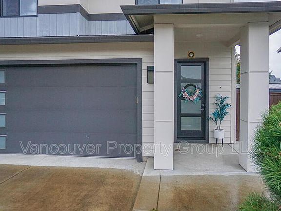 2nd image of 6604 NE 107th St