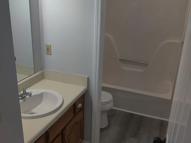 119 Church St — Photo 14
