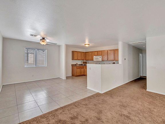 5th image of 5921 E Sunrise Cir