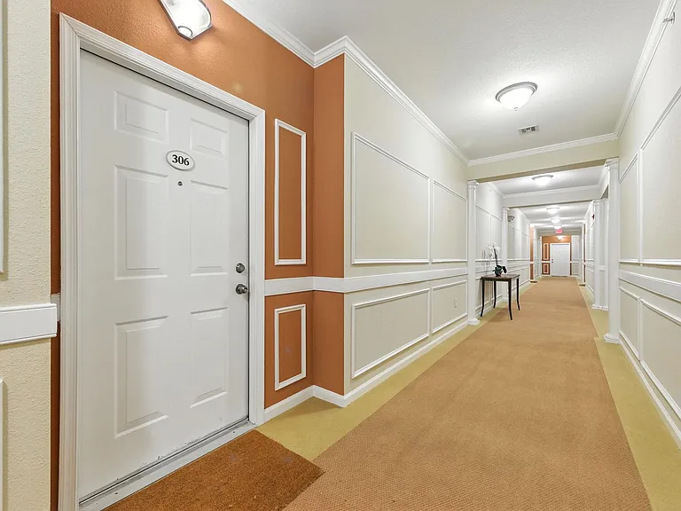 522 Knolls Dr #306 — Photo 9